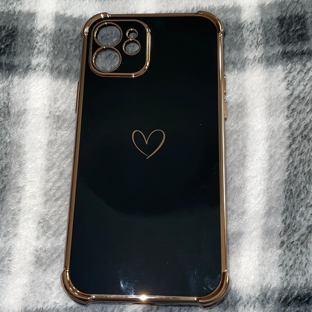 Daviko protective phone case for iPhone 12 ‼️5 for $25‼️